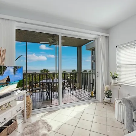 Shell Island Beach Club 6B-3